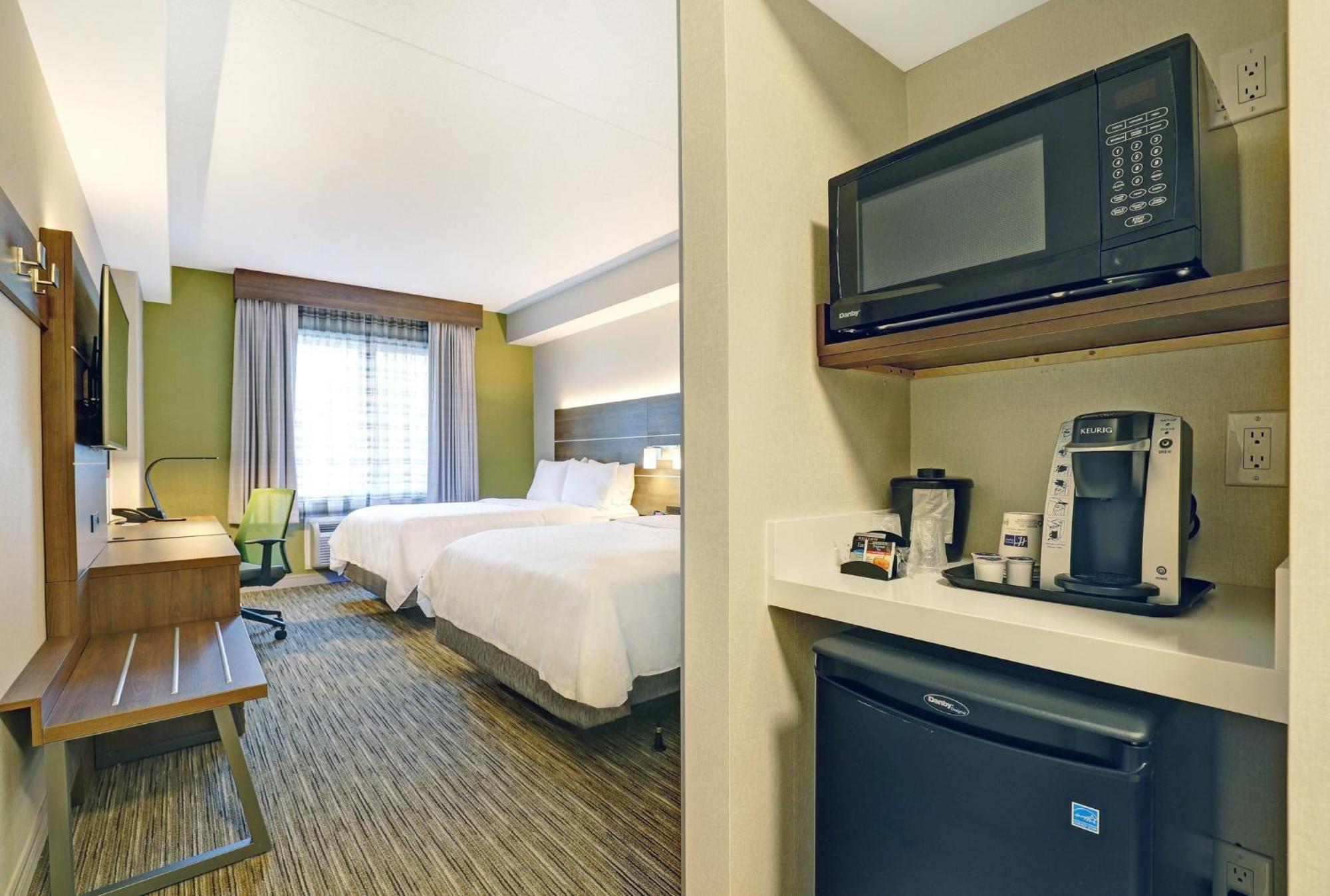Holiday Inn Express Whitby Oshawa By Ihg Exteriör bild