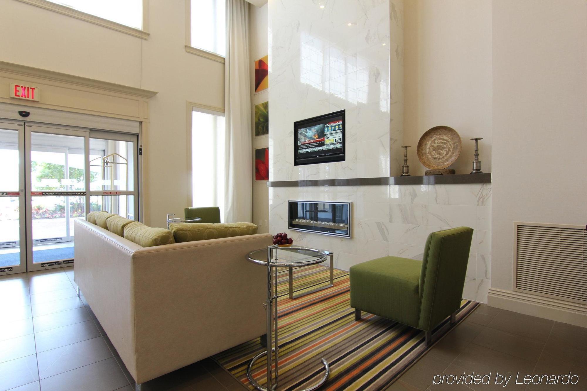 Holiday Inn Express Whitby Oshawa By Ihg Exteriör bild
