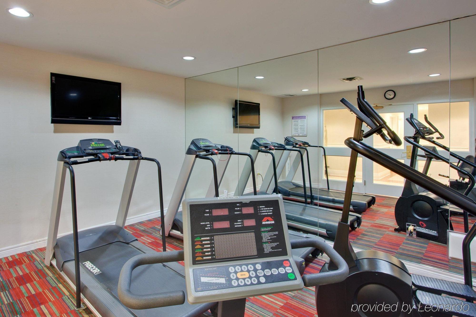Holiday Inn Express Whitby Oshawa By Ihg Exteriör bild