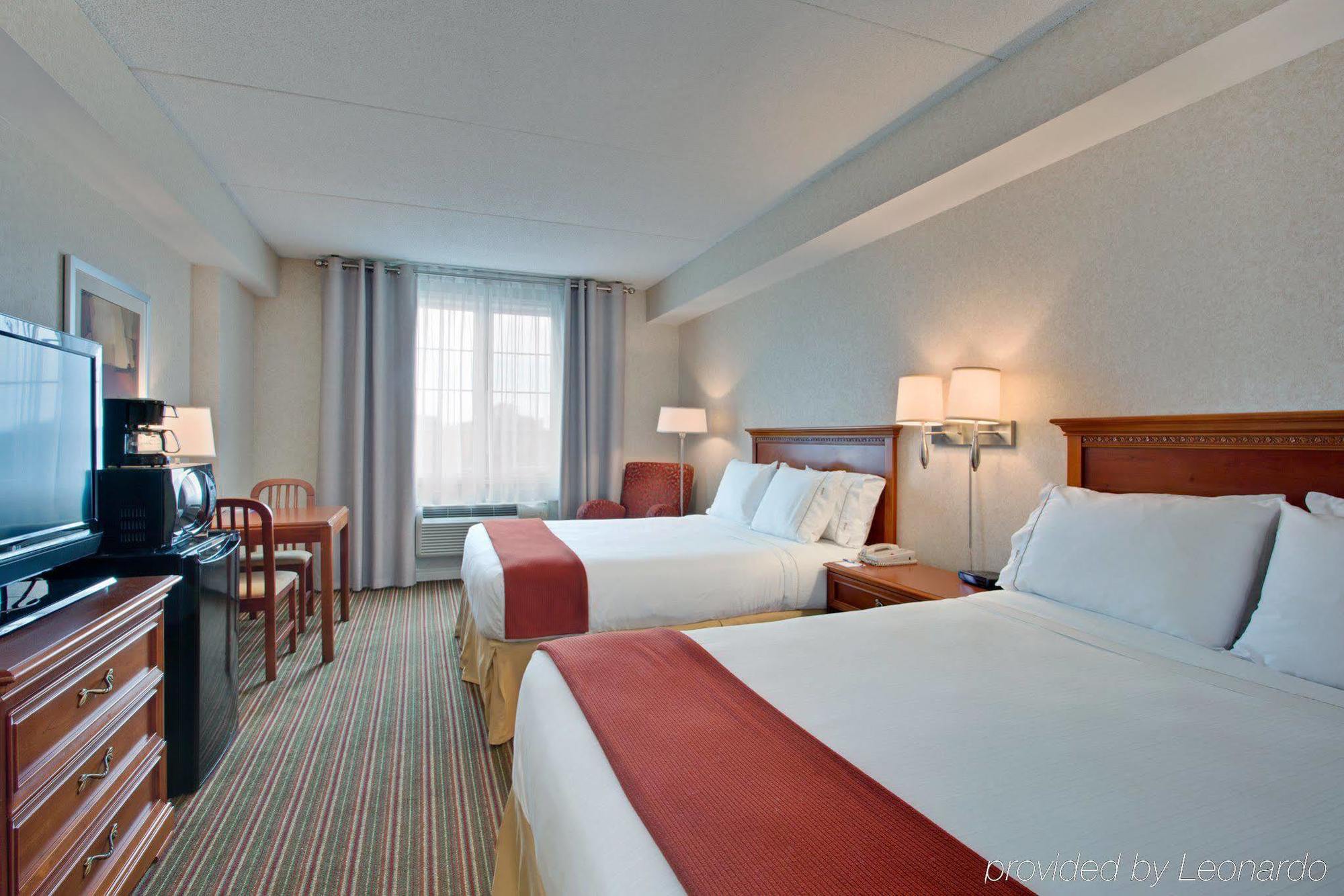 Holiday Inn Express Whitby Oshawa By Ihg Rum bild